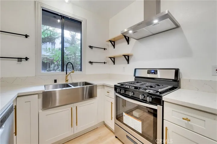 555 Maine Avenue 230, Long Beach, California 90802