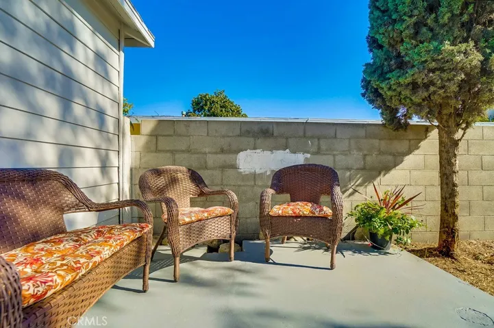 250 Grace Avenue, La Habra, California 90631