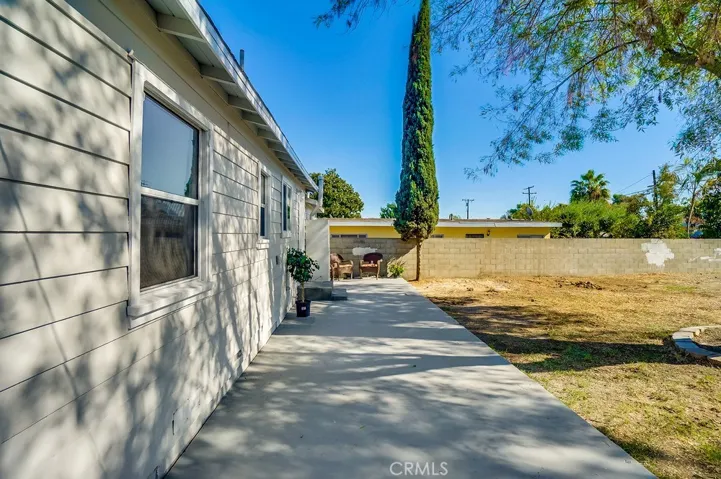 250 Grace Avenue, La Habra, California 90631