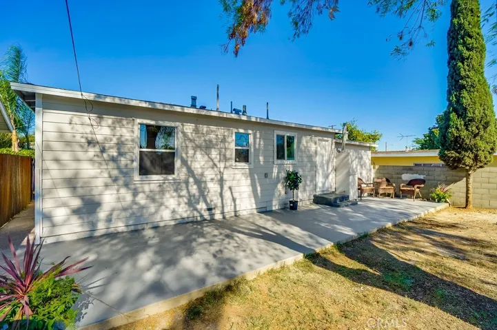250 Grace Avenue, La Habra, California 90631