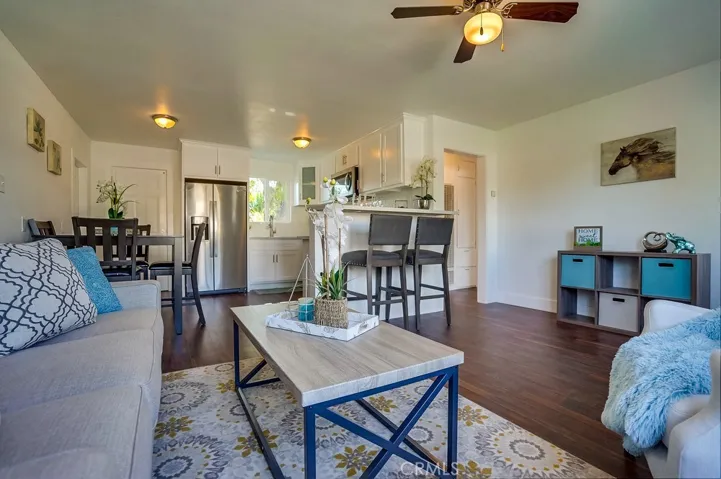 250 Grace Avenue, La Habra, California 90631