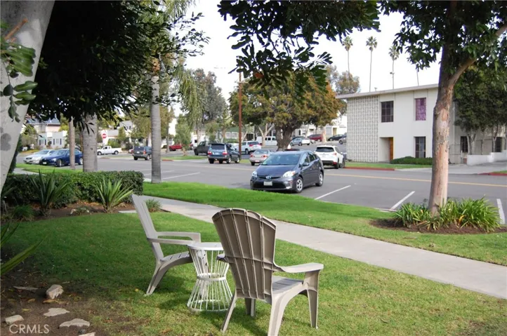 121 S Broadway, Redondo Beach, California 90277