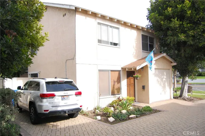 121 S Broadway, Redondo Beach, California 90277