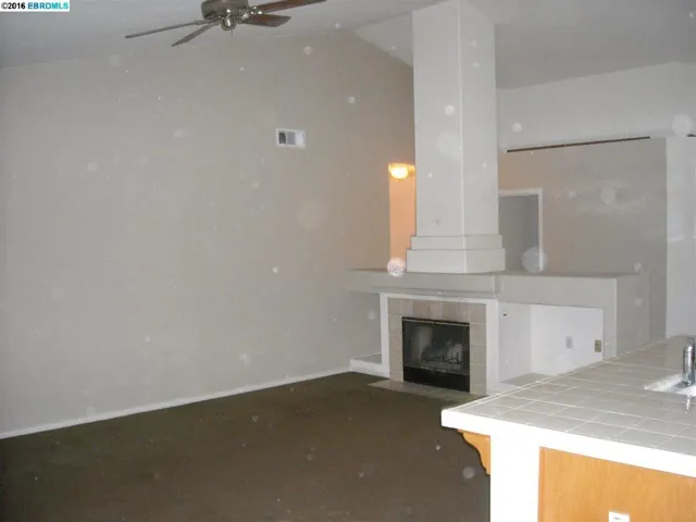 1324 Walnut Meadows Dr, Oakley, California 94561