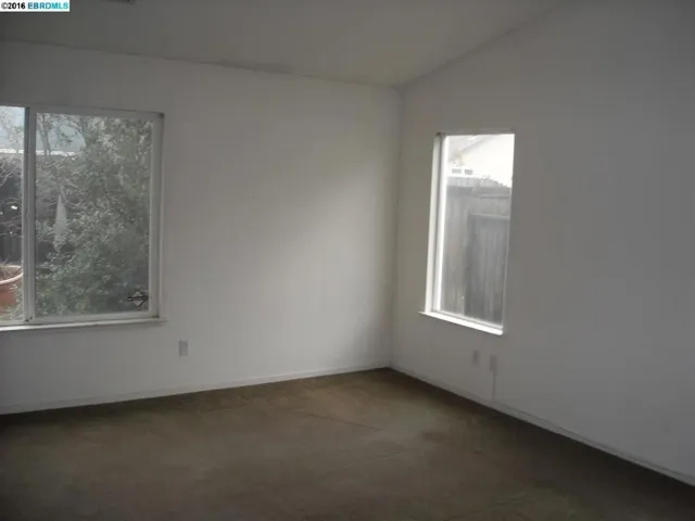 1324 Walnut Meadows Dr, Oakley, California 94561