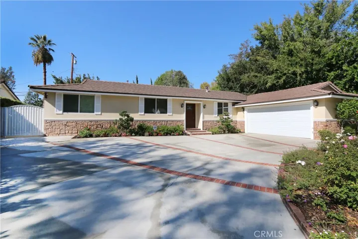 1645 Elevado Avenue, Arcadia, California 91006