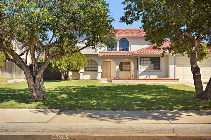 1457 S Idyllwild Avenue, Bloomington, California 92316