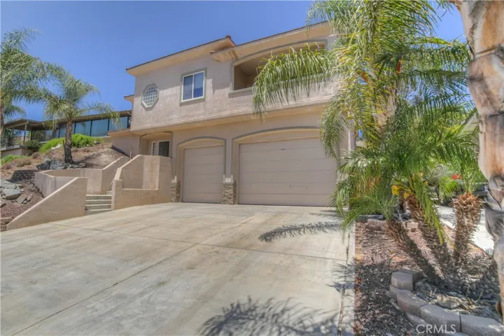 23321 Clipper Court, Canyon Lake, California 92587