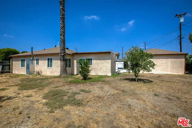 1012 W 209th Street, Torrance, California 90502