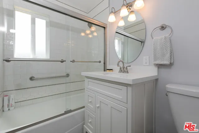 1012 W 209th Street, Torrance, California 90502
