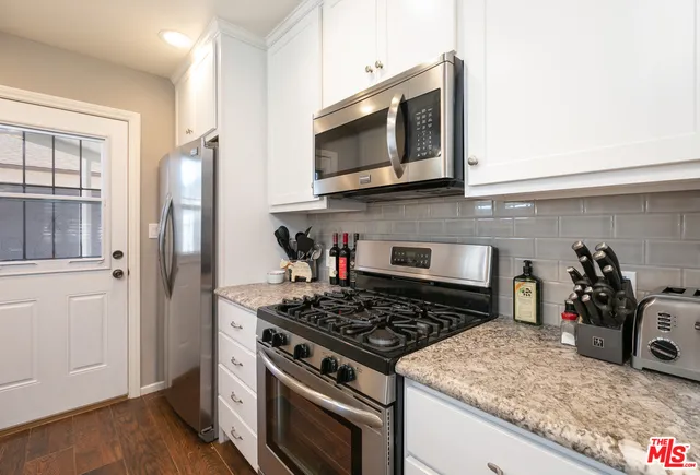 1012 W 209th Street, Torrance, California 90502