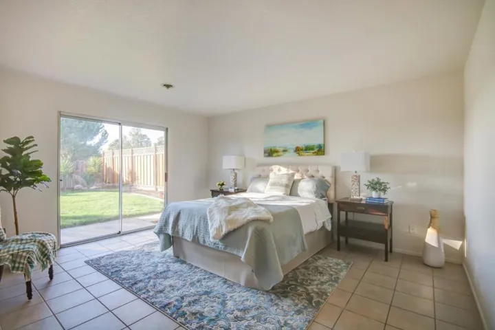 720 Clearview Drive, Hollister, California 95023