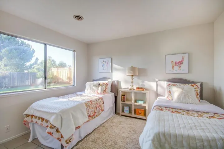 720 Clearview Drive, Hollister, California 95023