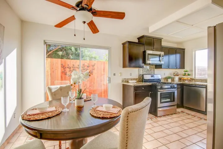 720 Clearview Drive, Hollister, California 95023