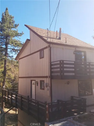 33371 Forrest Drive, Arrowbear, California 92308