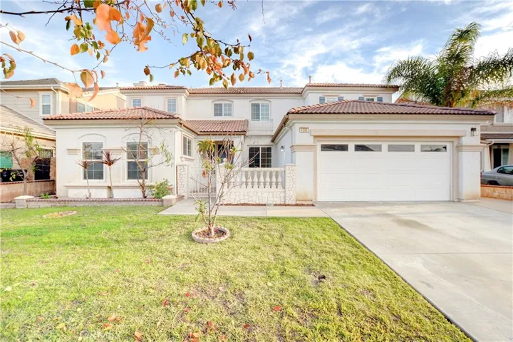 4295 Pine White Road, Hemet, California 92545