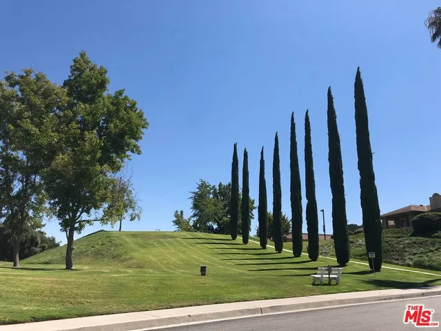 20071 Avenue Of The Oaks 212, Newhall, California 91321