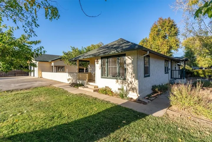 5095 Miramon Avenue, Atascadero, California 93422