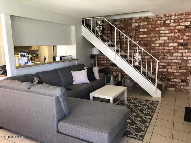 2Living Room