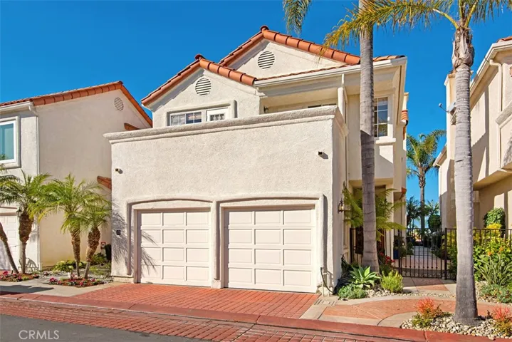 23 Saint Michael, Dana Point, California 92629