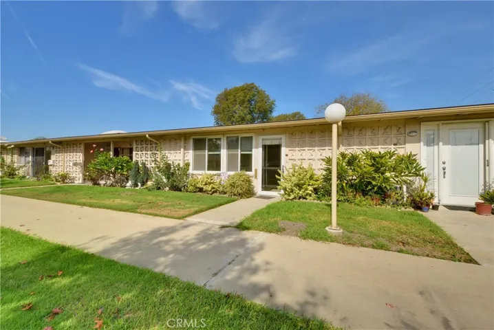 13930 Church Place 70i, Seal Beach, California 90740