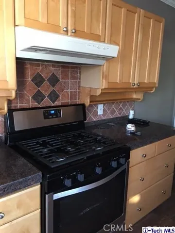 2735 Acacia Street, Camarillo, California 93012