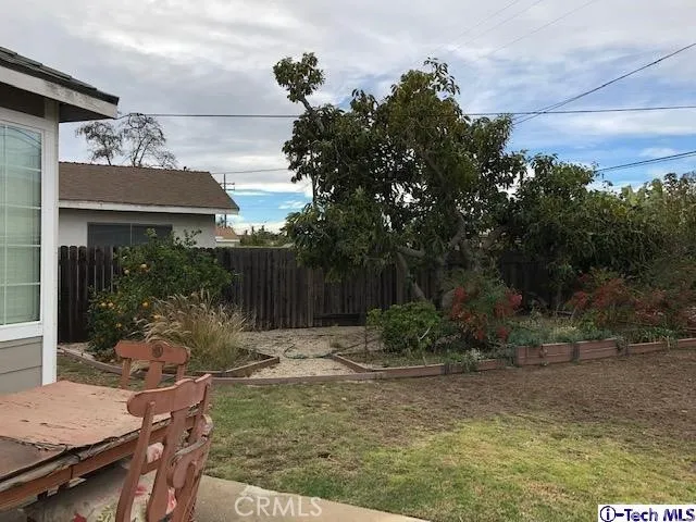 2735 Acacia Street, Camarillo, California 93012