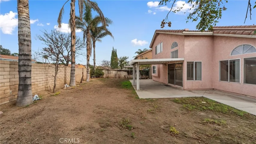 404 Colfax Circle, Corona, California 92879