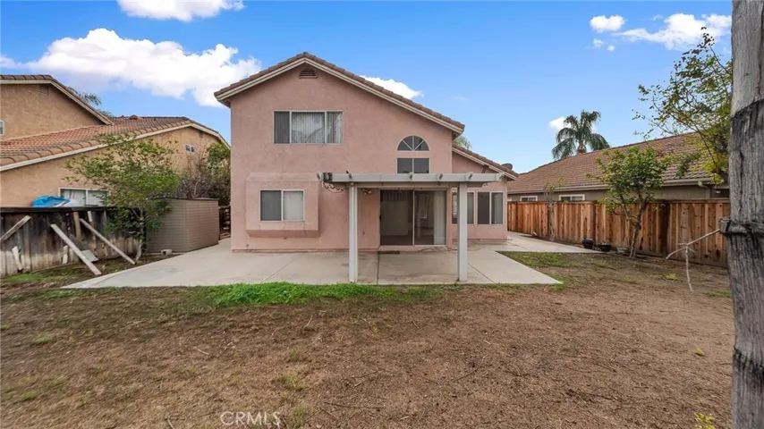 404 Colfax Circle, Corona, California 92879
