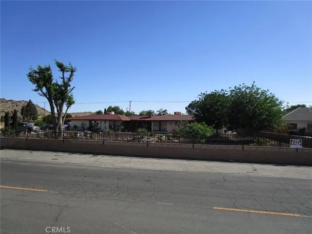 20045 Us Highway 18, Apple Valley, California 92307