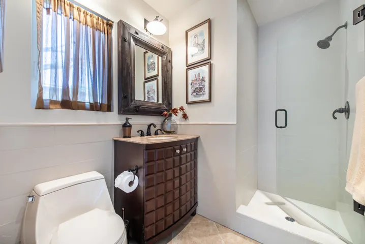 3/4 Bathroom