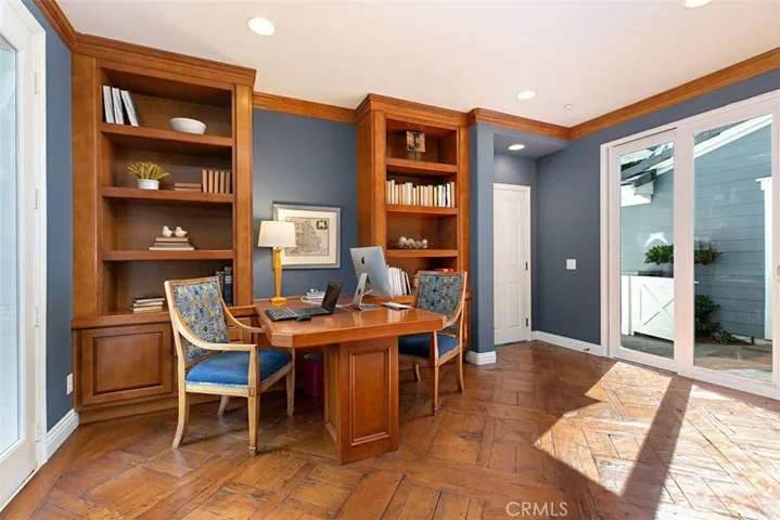 Downstairs Study conveniently located off the Courtyard Entrance