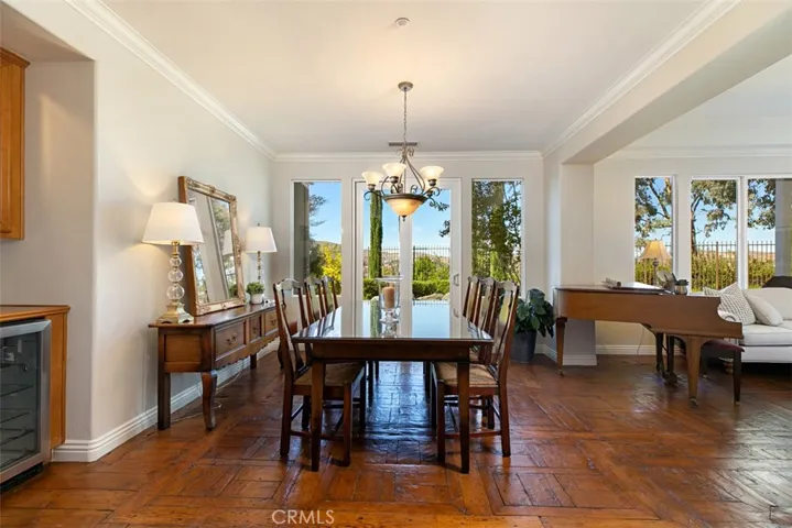 Plenty of room for the everyone in this gorgeous Dining Room