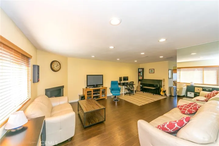 3733 N Harbor Boulevard 22, Fullerton, California 92835