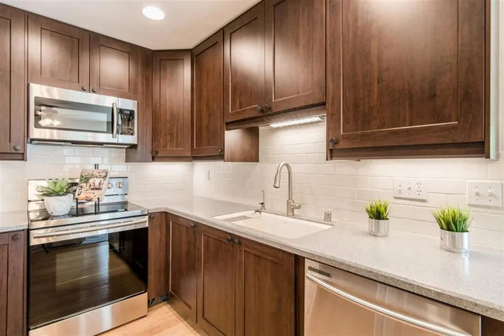 2019 Countrywood Ct, Encinitas, California 92024