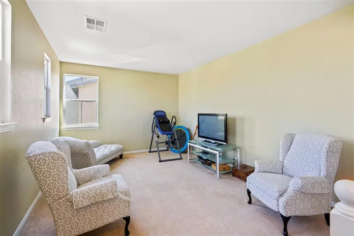 34444 Waltham Place, Winchester, California 92596