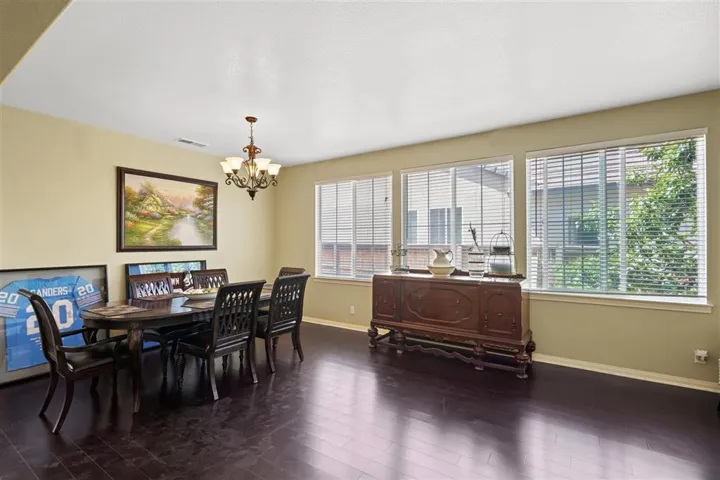 34444 Waltham Place, Winchester, California 92596