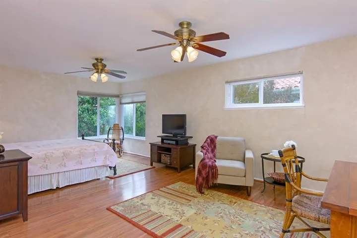 428 Brenna Ct., Encinitas, California 92024