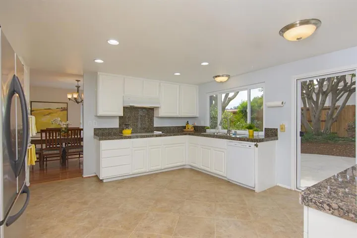 428 Brenna Ct., Encinitas, California 92024