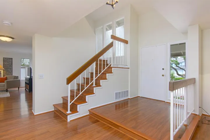 428 Brenna Ct., Encinitas, California 92024