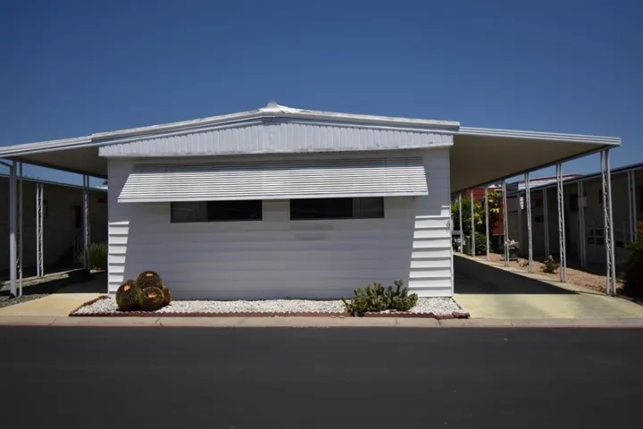 1506 Oak Drive 104, Vista, California 92084