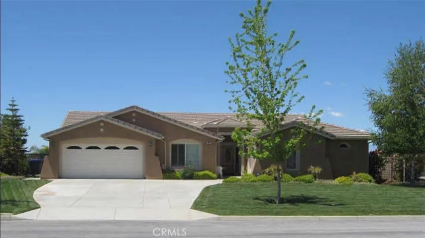 12912 Amber Lane, Yucaipa, California 92399