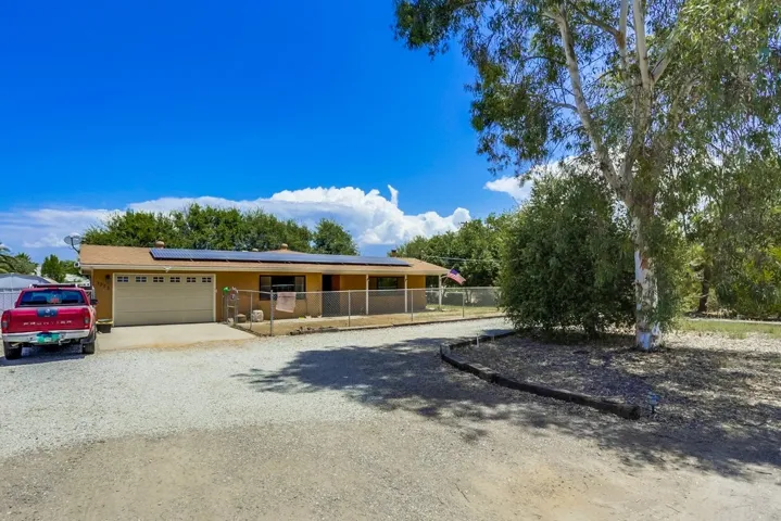 1328 Keyser Road, Ramona, California 92065