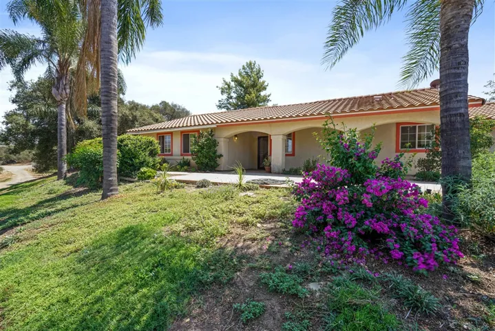 27187 Latigo Rd, Valley Center, California 92082