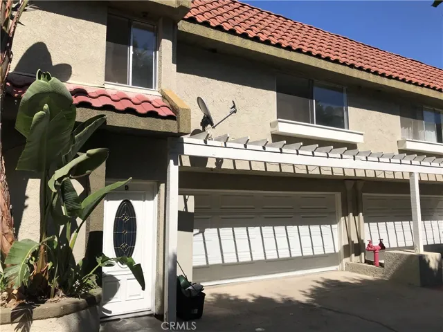 2558 Orange Avenue C, Costa Mesa, California 92627
