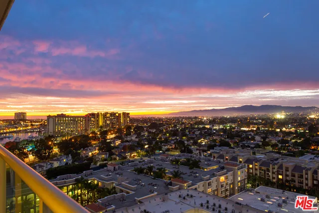 13700 Marina Pointe Drive 1622, Marina Del Rey, California 90292