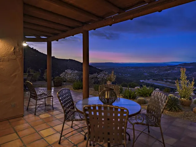 30452 Luis Rey Heights Rd, Bonsall, California 92003