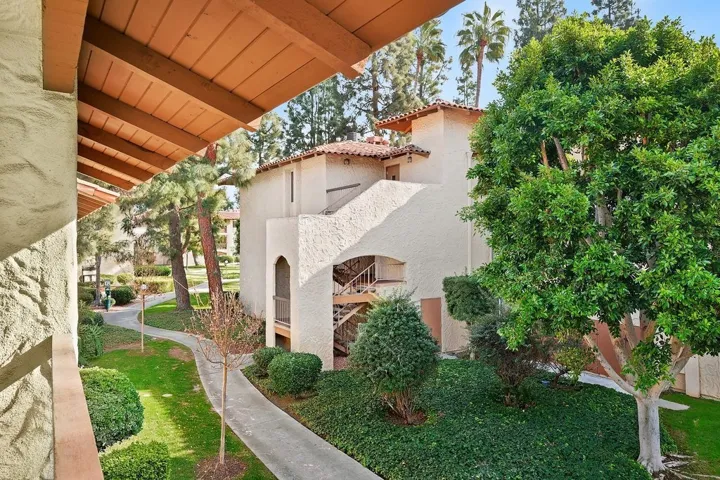 10669 San Diego Mission Rd 13-205, San Diego, California 92108