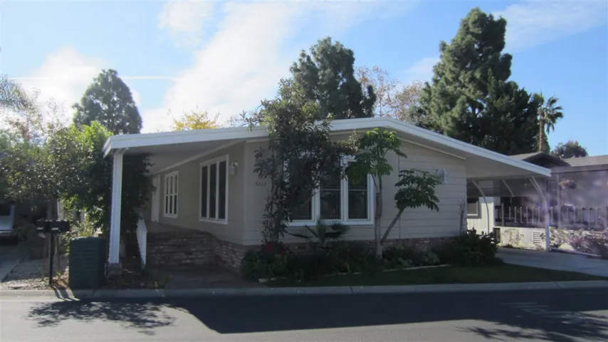 5121 Don Mata Dr., Carlsbad, California 92010