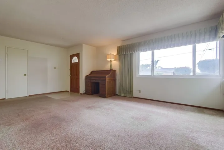 4060 Altura Drive, Oceanside, California 92056